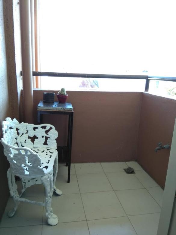 V.F. Riton Apartelle Laoag Bagian luar foto